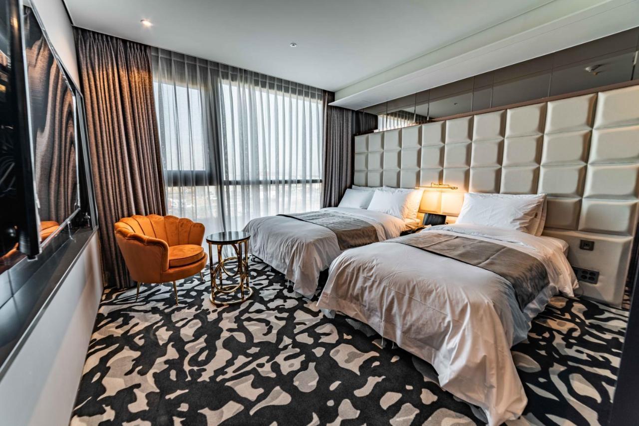 Best Louis Hamilton Hotel West Busan Exterior photo
